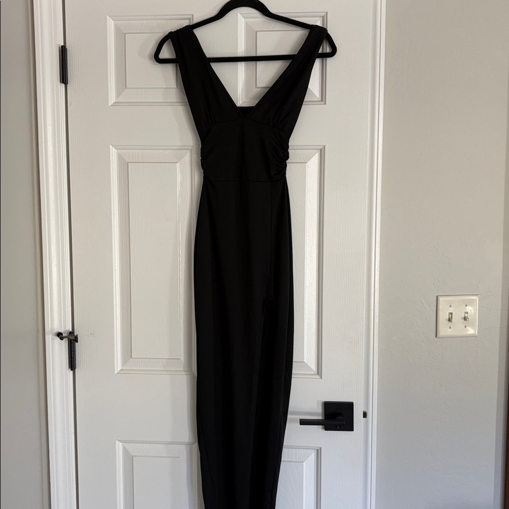 Elegant Black Evening Dress